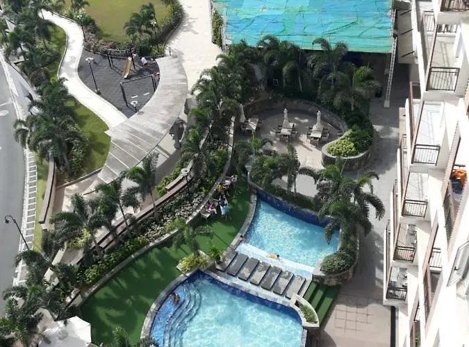Staycation At Circulo Verde